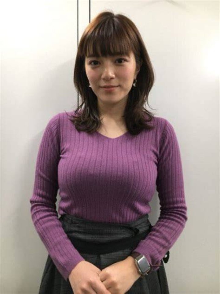 三谷 紬 爆乳